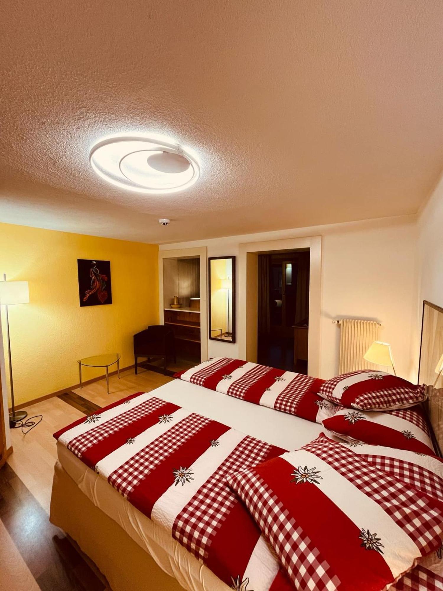 Hotel Rhoneblick Guttet-Feschel Luaran gambar
